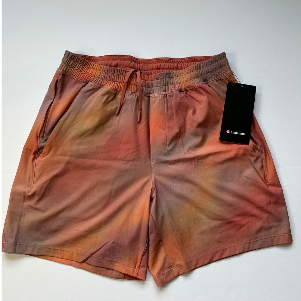 Lululemon Pace Breaker Short 7" LL Chroma Dye Multi Mens Medium LM7B81S NWT
